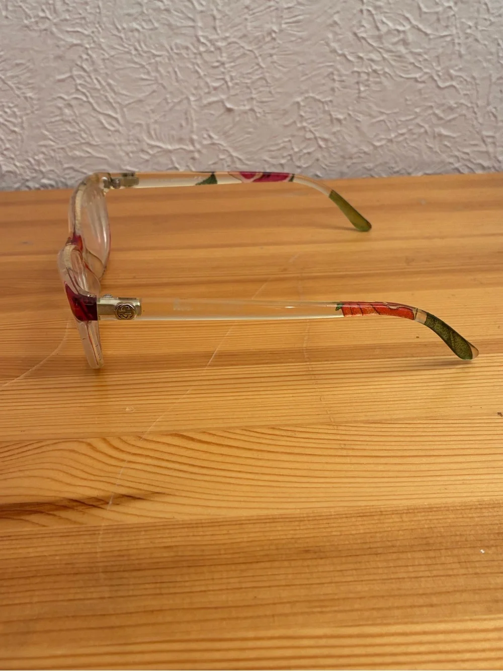 Gucci Women’s frosted Clear Floral optical Eyeglasses FRAMES ONLY